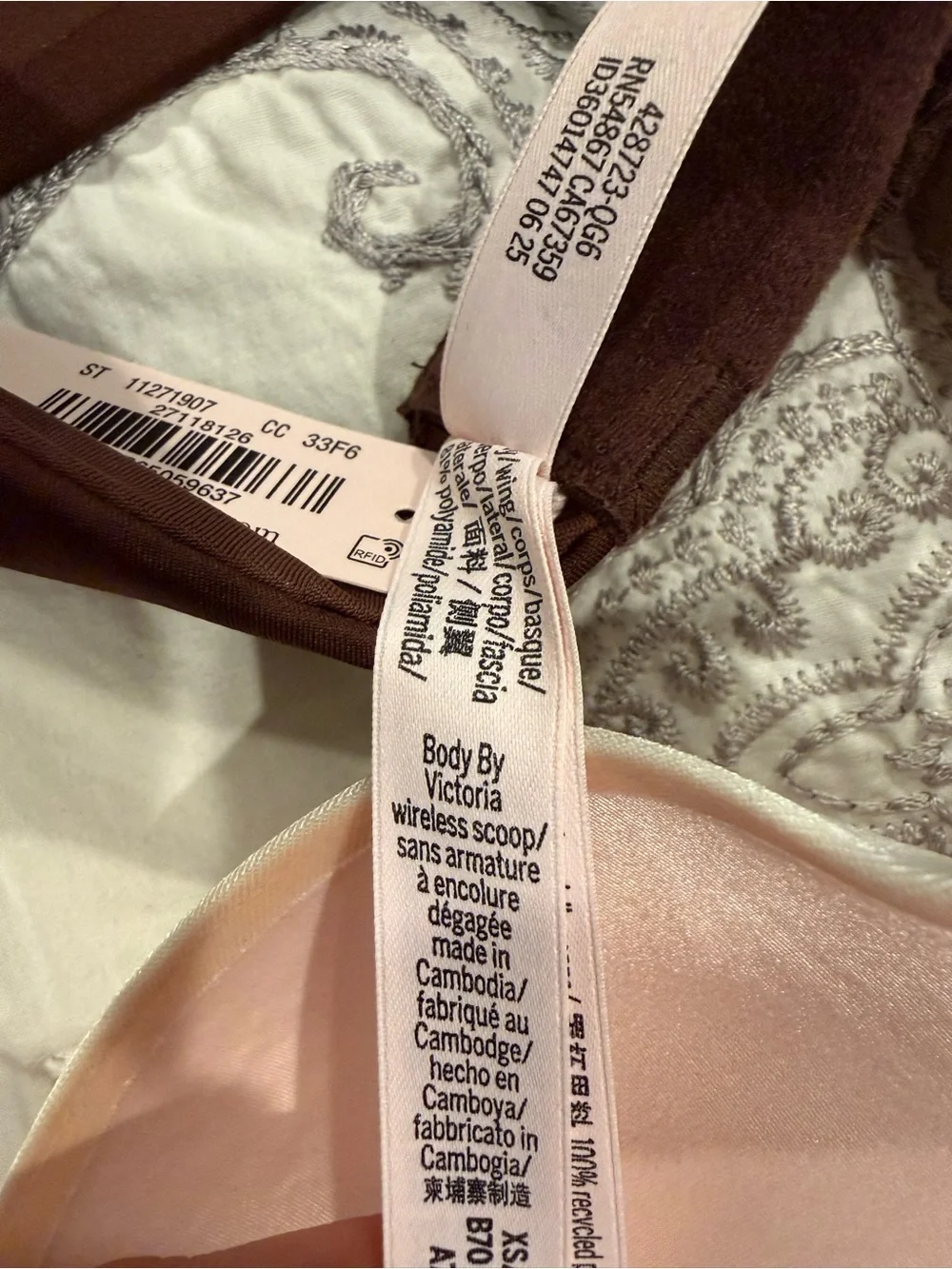 Victorias secret bra bundle / set size 32b and XS